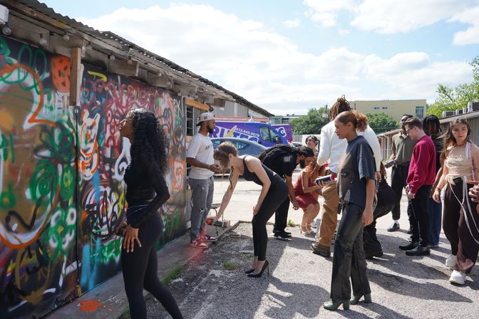 BYOB Custom Graffiti Class in Downtown Austin with Complimentary Tour and Wine or Beer Add-on image 11