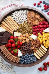 Luxury Mobile Charcuterie & Custom Cart Creations image 3