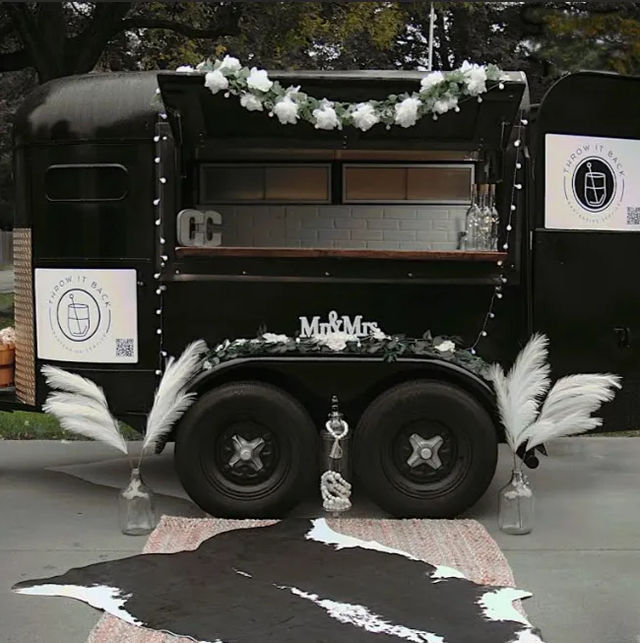 Craft Cocktails on Wheels: Michigan’s 'Throw it Back' Mobile Bar image 3