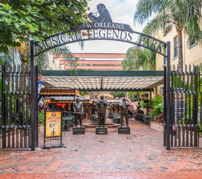 Beignets & Bubbly on Bourbon Street: Bottomless Mimosas, Brunch Entrees & Live Jazz at Cafe Beignet image 7