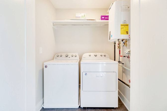 Double the Views, Double the Fun! Rooftop Views & Downtown Vibes: 6BR Near Broadway image 50
