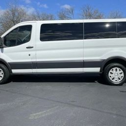 Lake Travis Full-Service Shuttle Transportation: BYOB, Up to 12 Guests  image 5