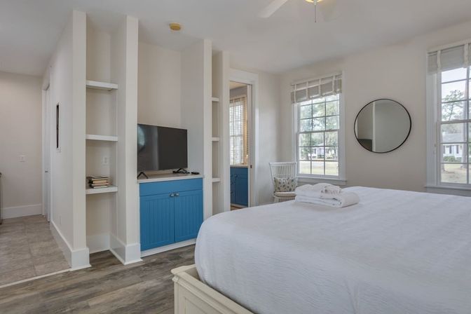 The Grand Daufuskie Oceanfront: 6BR Beachfront Home Near Melrose Pool and Club Facility image 35
