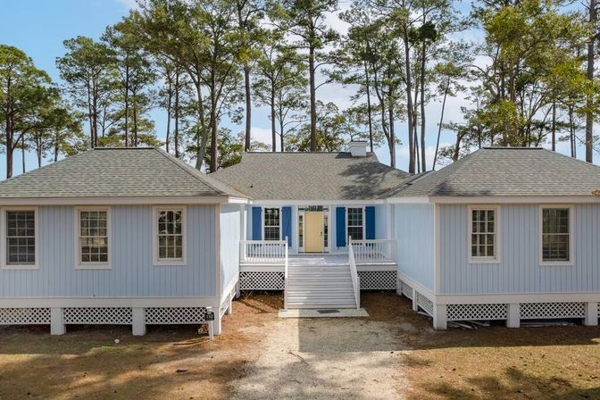 The Grand Daufuskie Oceanfront: 6BR Beachfront Home Near Melrose Pool and Club Facility image 25