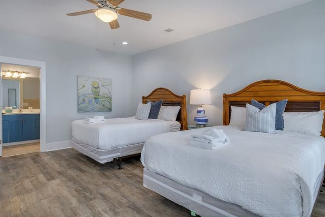 The Grand Daufuskie Oceanfront: 6BR Beachfront Home Near Melrose Pool and Club Facility image 22