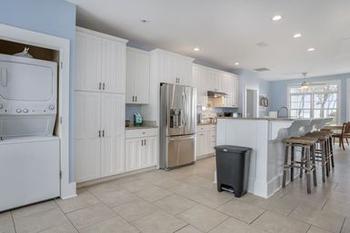 The Grand Daufuskie Oceanfront: 6BR Beachfront Home Near Melrose Pool and Club Facility image 41