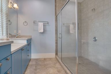 The Grand Daufuskie Oceanfront: 6BR Beachfront Home Near Melrose Pool and Club Facility image 42