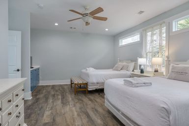 The Grand Daufuskie Oceanfront: 6BR Beachfront Home Near Melrose Pool and Club Facility image 26