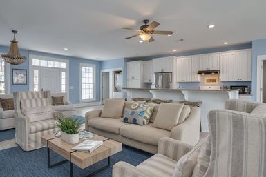 The Grand Daufuskie Oceanfront: 6BR Beachfront Home Near Melrose Pool and Club Facility image 31