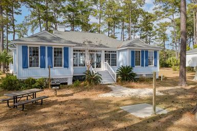 The Grand Daufuskie Oceanfront: 6BR Beachfront Home Near Melrose Pool and Club Facility image 46