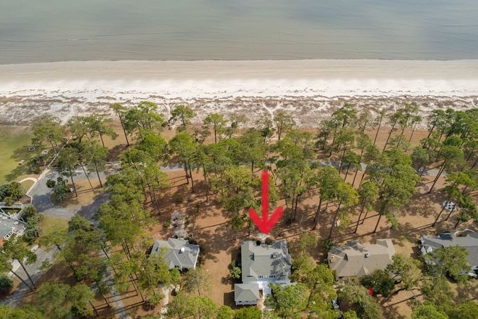 The Grand Daufuskie Oceanfront: 6BR Beachfront Home Near Melrose Pool and Club Facility image 49