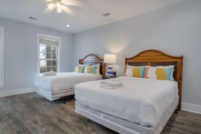 The Grand Daufuskie Oceanfront: 6BR Beachfront Home Near Melrose Pool and Club Facility image 6