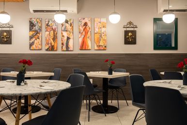 The Cole: Mid-Century Modern Boutique Hotel with Pool, On-Site Bar + Restaurant & Mountain Views image 23