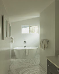 The Cole: Mid-Century Modern Boutique Hotel with Pool, On-Site Bar + Restaurant & Mountain Views image 15