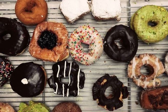 Iconic Sugar High Donut & City Tour Through Downtown Chicago's Famous Neighborhoods image 13