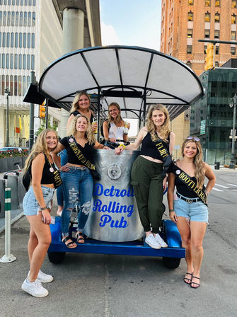 Detroit Party Bike: BYOB Pedal Bar Crawl with Music, Exclusive Drink Specials & Downtown Stops image 4