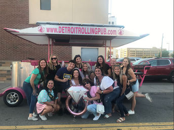 Detroit Party Bike: BYOB Pedal Bar Crawl with Music, Exclusive Drink Specials & Downtown Stops image 8