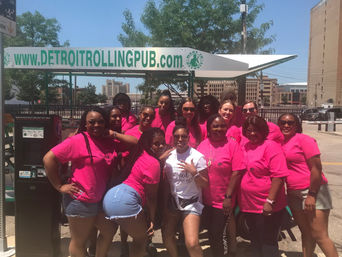 Detroit Party Bike: BYOB Pedal Bar Crawl with Music, Exclusive Drink Specials & Downtown Stops image 15