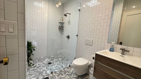 Penthouse Duplex with Spa Bathroom & Movie Theater Living Room image 11