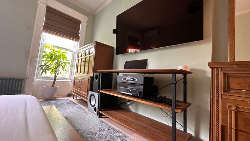 Penthouse Duplex with Spa Bathroom & Movie Theater Living Room image 37
