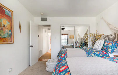 Celebrate Like Celebrities at The Movie Colony Villa image 16