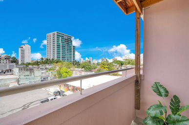 3-Bedroom Rooftop Retreat Near Central Miramar image 32