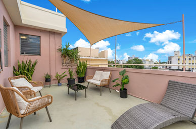 3-Bedroom Rooftop Retreat Near Central Miramar image 3