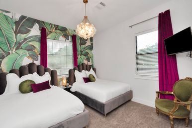 Blooming Gardens: 2 Epic Downtown Homes with 22 Beds, Hot Tubs, Chef, Massage & Mixology Class image 35