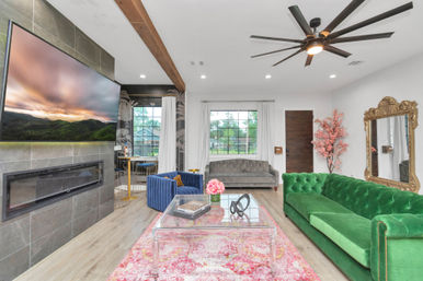 Blooming Gardens: 2 Epic Downtown Homes with 22 Beds, Hot Tubs, Chef, Massage & Mixology Class image 23