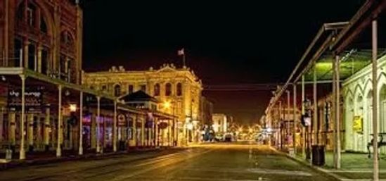 Haunted Pub Crawl and Historical Walking Tour on The Strand! image 3