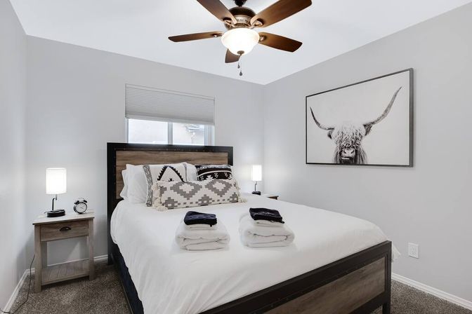 The Ranch: 4-Bedroom Luxury Retreat with Heated Pool image 21