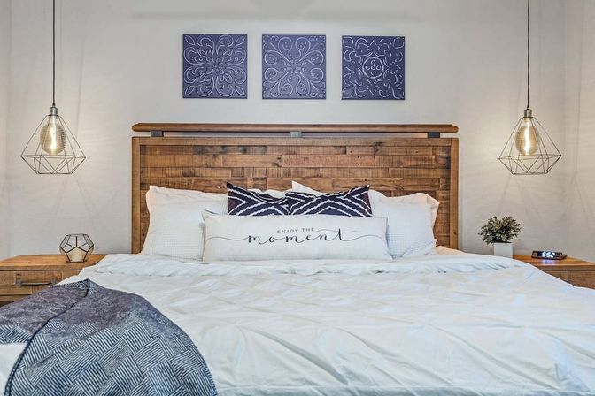 The Ranch: 4-Bedroom Luxury Retreat with Heated Pool image 25