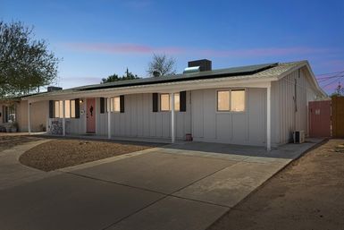 Love Island Vibes at this Desert Dream House image 26