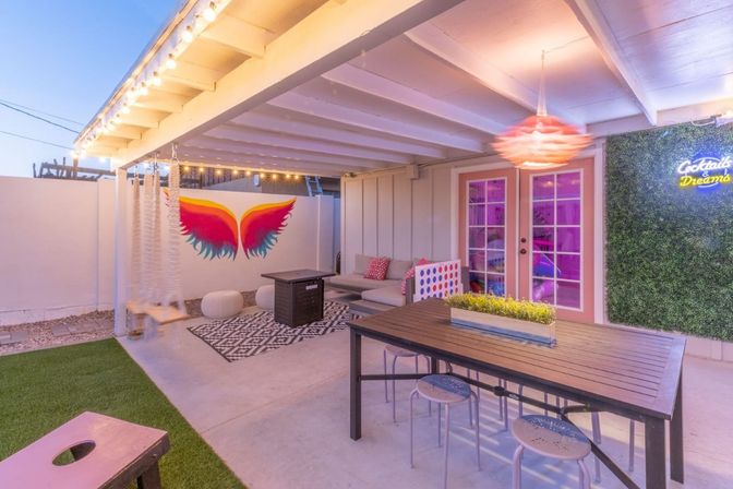 Love Island Vibes at this Desert Dream House image 19