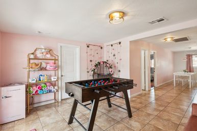 Love Island Vibes at this Desert Dream House image 37