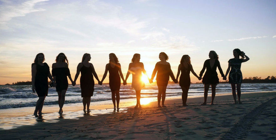 Beach Sunset Photoshoot at Tybee Island With Award-Winning Photographer Wen McNally image 4