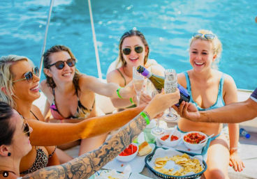 Bachelor & Bachelorette Cruises: Classy, Sassy, and Totally Unforgettable image 2