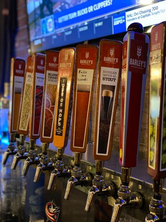 Short North Summer Cheer Tour: Boozy Slushies, Cocktails, Bites & More image 4