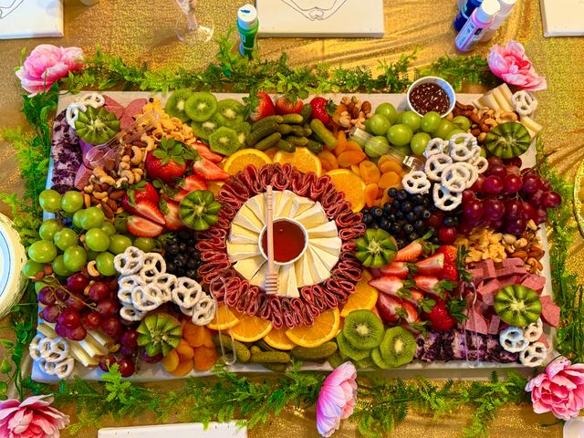 Board & Bliss Luxury Charcuterie Experiences image 3