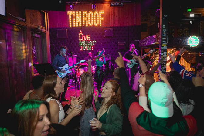 San Diego "Drink, Ride, Sing, & Dance!" Bar Tour (4 Bars Included) image 12
