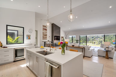 Cloud 9: Modern Luxury Farmhouse with Pool & Hot Tub in Glen Ellen Wine Country image 40