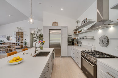 Cloud 9: Modern Luxury Farmhouse with Pool & Hot Tub in Glen Ellen Wine Country image 42