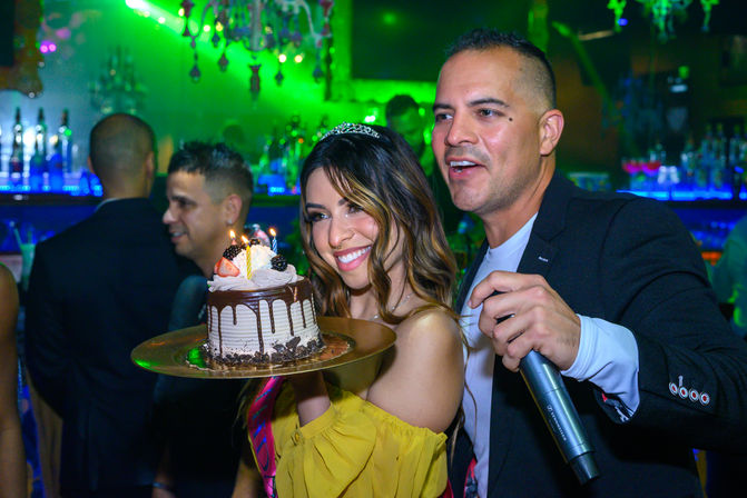 PARTY Miami's Night Out! Mojitos, Salsa Lessons, Tasty Bites, Non-Stop Live Entertainment & Nightclub in South Beach image 5