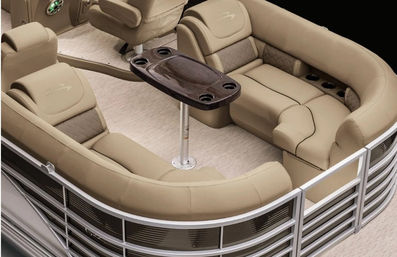 Cruise, Snorkel & Chill: 22' Bennington Tritoon Boat Charter for 10 Guests image 4