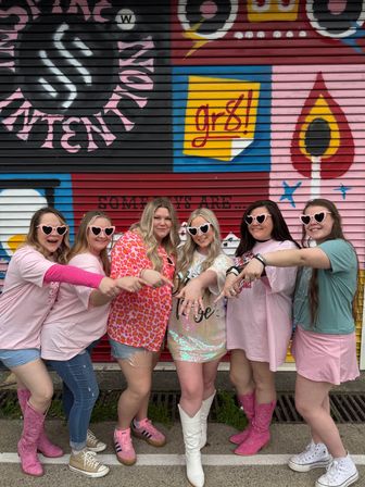 Murals & Mimosas: Music City's Best Mural Tour on Wheels image 23
