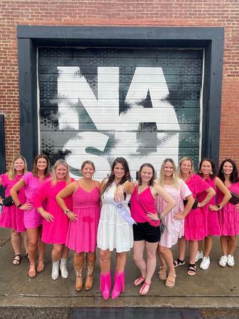 Murals & Mimosas: Music City's Best Mural Tour on Wheels image 3