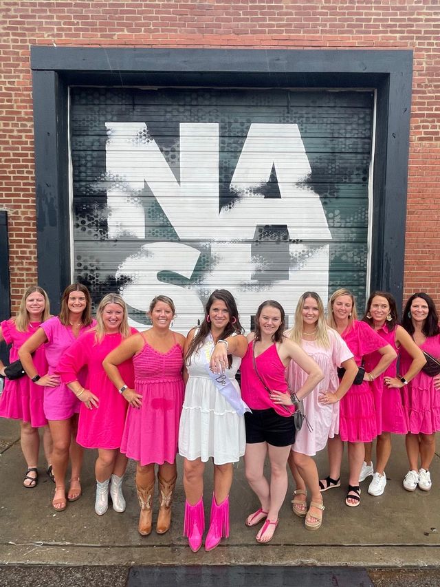 Murals & Mimosas: Music City's Best Mural Tour on Wheels image 3