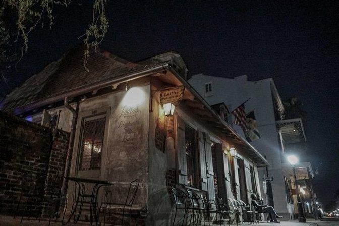 New Orleans Haunted Crawl: Spooky Stroll through the French Quarter image 3