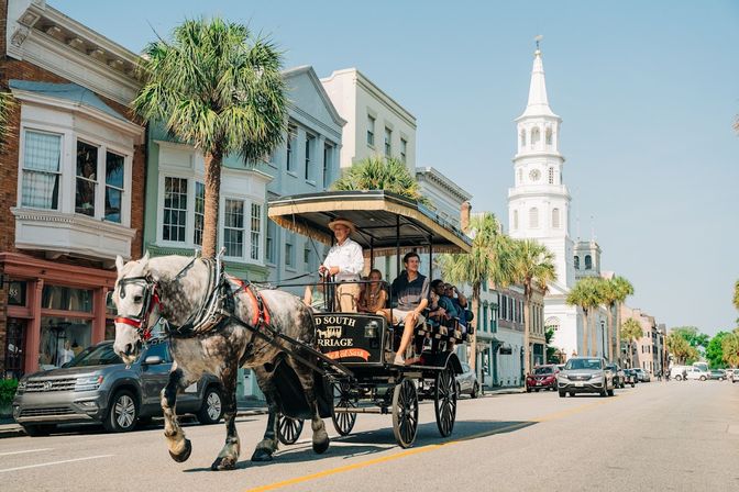Private and Historic Horse-Drawn Carriage Tour: Explore Charleston’s Mansions, Churches and Gardens for Up To 16 Guests image 5