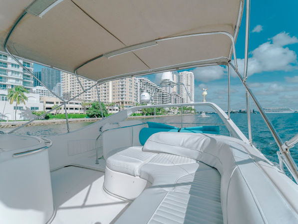 Celebrate Your Bachelorette in Style on a 50 Ft Maxum Yacht image 6